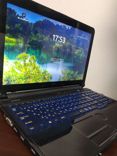 富士通　高速SSD480G　Core i5　大画面15.6インチ　メモリ大容量8G　テンキー　 Wifi対応