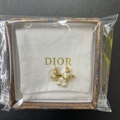 Dior💛メタル＆レジンパール💛ピアス544