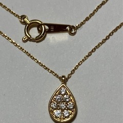 ツツミ　K18 ペンダント　ネックレス　ダイヤモンド