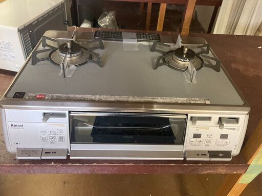 ☆中古￥15,800！Rinnai　2口ガスコンロ　家電　2018年製　RTS62WKR-L型　都市ガス　【BE134】