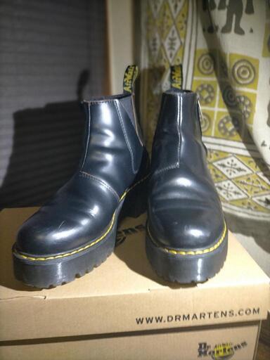 Dr. Martensレディースブーツ