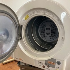 電気衣類乾燥機（棚付き） AQUA 6㎏