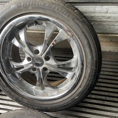 ブリヂストン　235/50R18 アルミホイール付　夏タイヤ