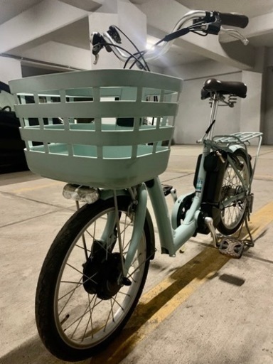 美品 ブリヂストン電動アシスト自転車 ベルトドライブのミニサイクル 