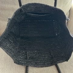 メゾンエヌアッシュパリ カゴバッグ 定価30800円 ブラック ラフィア