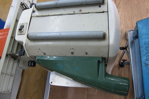 中古品 makita マキタ 312mm 自動カンナ 2030S 手押しカンナ