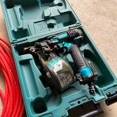 釘打ち機　売れました