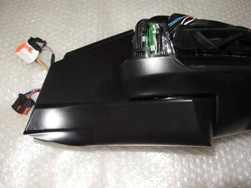 プジョー5008（T87）純正ドアミラー左側のみ カバー無し/ミラー無し　9+8+4配線　04-15163/カメラ付き