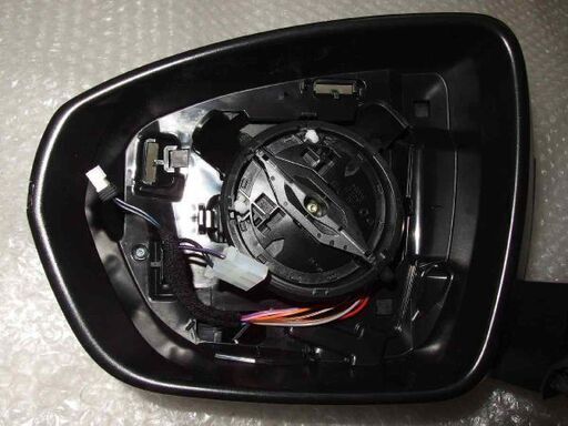 プジョー5008（T87）純正ドアミラー左側のみ カバー無し/ミラー無し　9+8+4配線　04-15163/カメラ付き