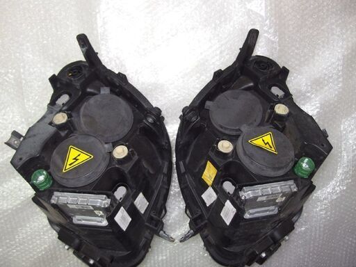 アルファロメオMITOミト純正ヘッドライト左右 HID/キセノン 8910876SX アルファロメオMITOミト純正ヘッドライト左右 HID/キセノン 8910876SX