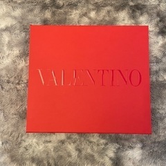 VALENTINO　ヴァレンチノ　バレンティノ　バレンチノ　箱