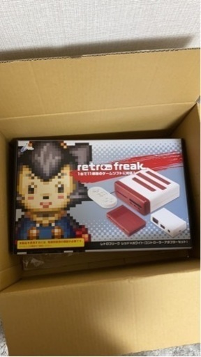 【新品未開封】レトロフリーク　レッド×ホワイト（コントローラーアダプターセット）
