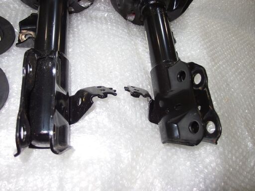 トヨタMXUA80ハリアー純正ショックアブソーバー+tanabeタナベ製リフトアップサスUP FORM UP210 48530-48410/48510-48610/48520-48610