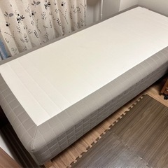 【明日処分】シングルベッド IKEA 脚付きマットレス