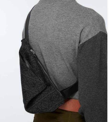 お買い得‼️非常に入手困難‼️【日本完売コレクション品 ロエベ バッグ】男女兼用･正規品