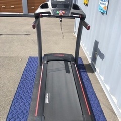 ホライズン ジョンソン トレッドミル8.1T ランニングマシーン ルームランナー 引き取り限定