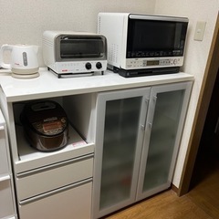 【ネット決済】ニトリ　食器棚　レンジ台　ミドルレンジボード　キュリー2