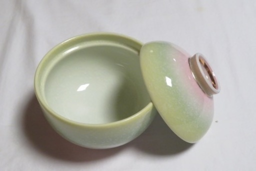 蓋物（春霞）