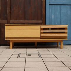 人気のunico(ウニコ)のSOLKシリーズ テレビボードです！！オーク材の 