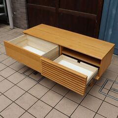 人気のunico(ウニコ)のSOLKシリーズ テレビボードです！！オーク材の 