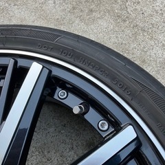 225/40R18タイヤ付きホイール4本　ノア、ヴォクシー、ステップワゴン等　ランクB