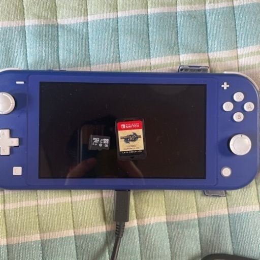 任天堂スイッチライト、モンスターハンターライズ、128GBメモリ付き
