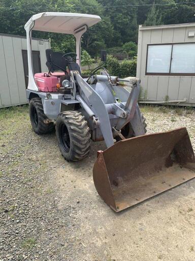 三菱　ホイルローダー　タイヤショベル　WS210 動作品　長崎発　MITSUBISHI