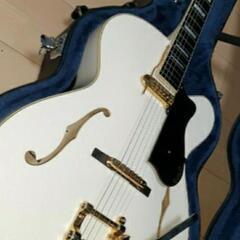 GUILD/A-150 Sa GRETSCH　White Falcontype