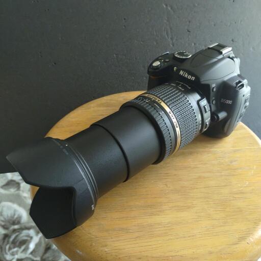 お取引決定しました超望遠レンズ美品Nikon.DIGITAL一眼レフCamera