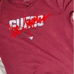 Guess Tシャツ