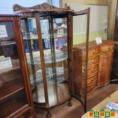 愛品倶楽部柏店】クラシックスタイル ダウンライト チャイナキャビネット