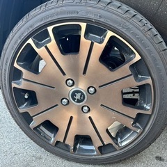 ！！条件付き値下げ！！１ヶ月しか履いてないタイヤブロンズホイール4本