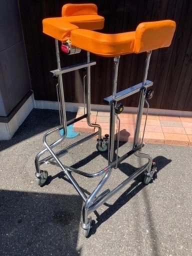 【中古】アルコー　介護　リハビリ補助器　馬蹄型歩行器