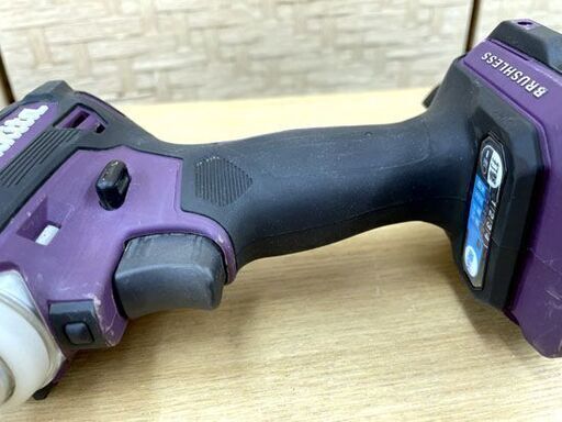 マキタ 18V 充電式インパクトドライバ TD172D オーセンティック 