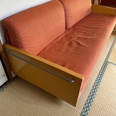 オレンジ3.5人掛けソファー