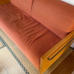 オレンジ3.5人掛けソファー