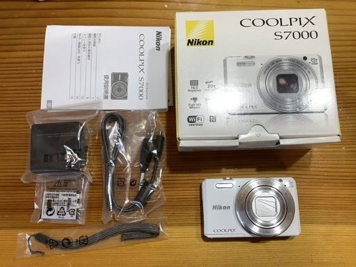 ニコンデジタルカメラ COOLPIX S7000