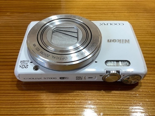 ニコンデジタルカメラ COOLPIX S7000