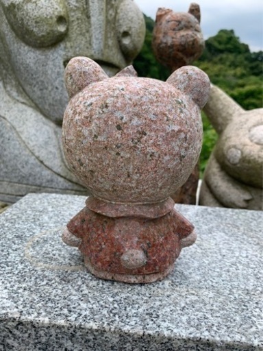 石像キティーちゃん | nort.swiss