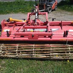 根雪前まで最終価格！ニプロ　ロータリー 　ＬＸＥ　260cm 　油圧転圧輪付　サイドコルター　6枚刃　トラクター　農機具 根雪前まで最終価格！ニプロ ロータリー LXE 260cm 油圧転圧輪付