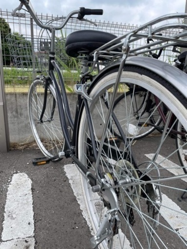 自転車　使わなくてほぼ新品です