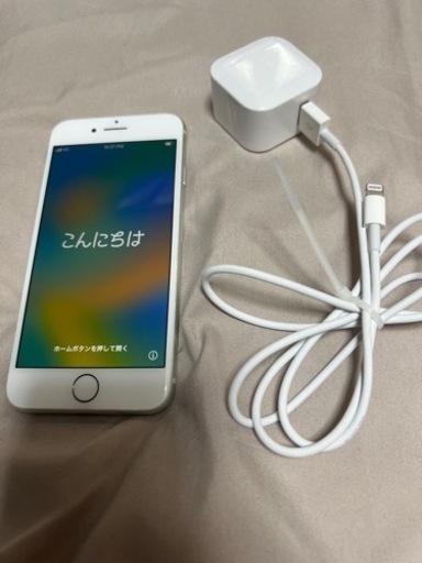 iPhone8 充電器付き
