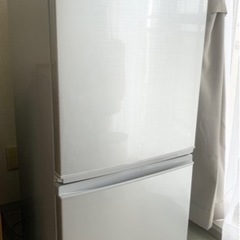 SHARP 冷蔵庫ノンフロン冷凍冷蔵庫　137L