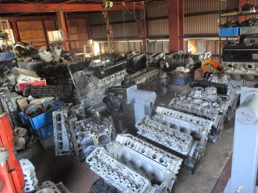 Mベンツエンジン専門工場各種リビルトへツト取り付け126-107-124-201 