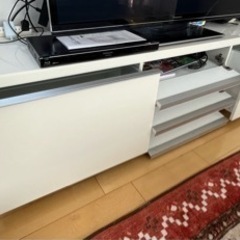 IKEAのテレビボードです
