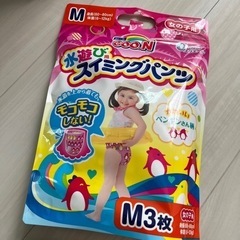 スイミングパンツ　女の子用　M 3枚