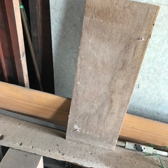廃材　板　材木　棒切れ　薪材　工作