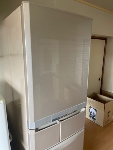 三菱 冷凍冷蔵庫 MR-B42W フローラル 2013年製 5ドア冷蔵庫