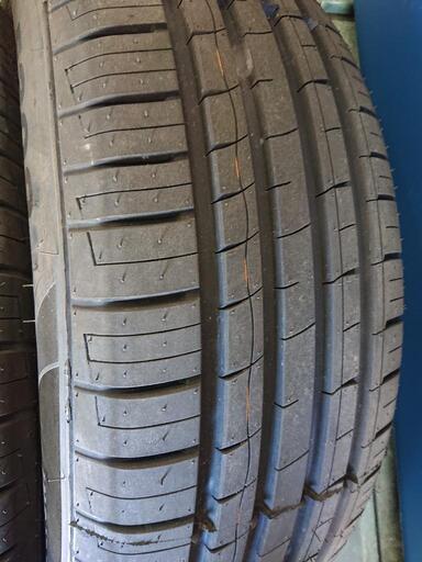 新車外し 中古超美品 MINERVA(ミネルバ)サマータイヤ F209 205/60R16 