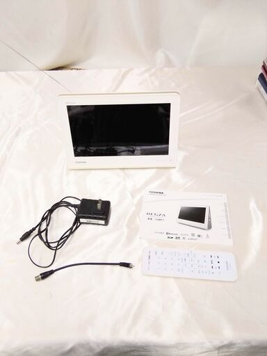 TOSHIBA 東芝 REGZA レグザ 10WP1 TV セカンドテレビ 持ち運び コンパクト 動作品 中古 10.1v型 動作品